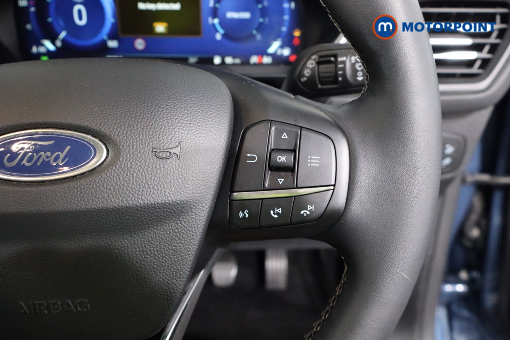 Ford Focus Active Vignale Manual Petrol-Electric Hybrid Hatchback - Stock Number (1561522) - 8th supplementary image