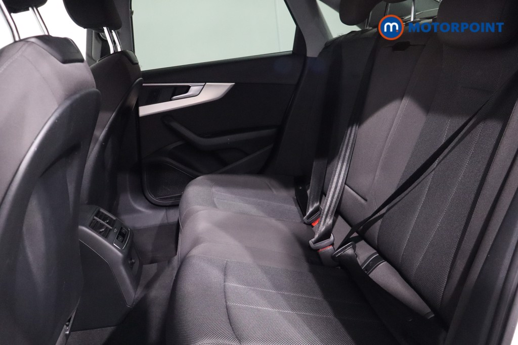 BMW 1 Series M Sport Automatic Petrol Hatchback - Stock Number (1561700) - 5th supplementary image