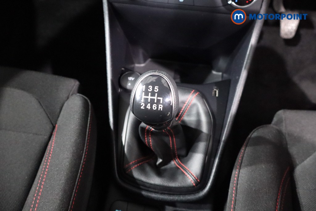 Ford Fiesta St-Line Edition Manual Petrol-Electric Hybrid Hatchback - Stock Number (1561764) - 14th supplementary image