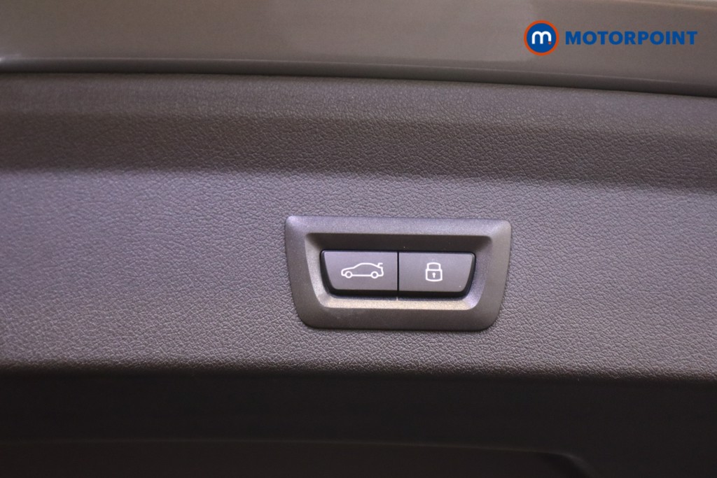 BMW 1 Series M Sport Automatic Petrol Hatchback - Stock Number (1561845) - 16th supplementary image