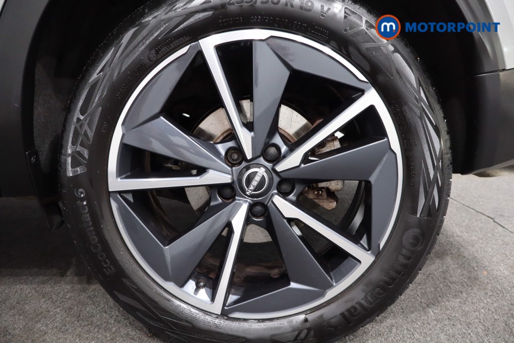 Nissan Qashqai Tekna Automatic Petrol-Electric Hybrid SUV - Stock Number (1561850) - 12th supplementary image