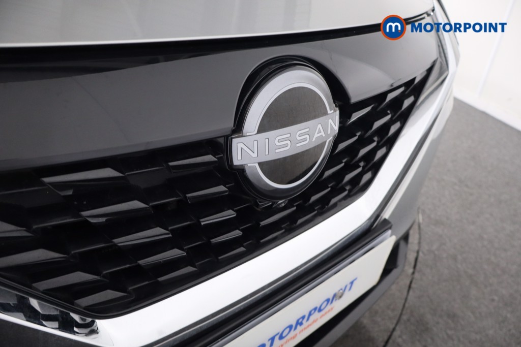 Nissan Qashqai Tekna Automatic Petrol-Electric Hybrid SUV - Stock Number (1561850) - 22nd supplementary image