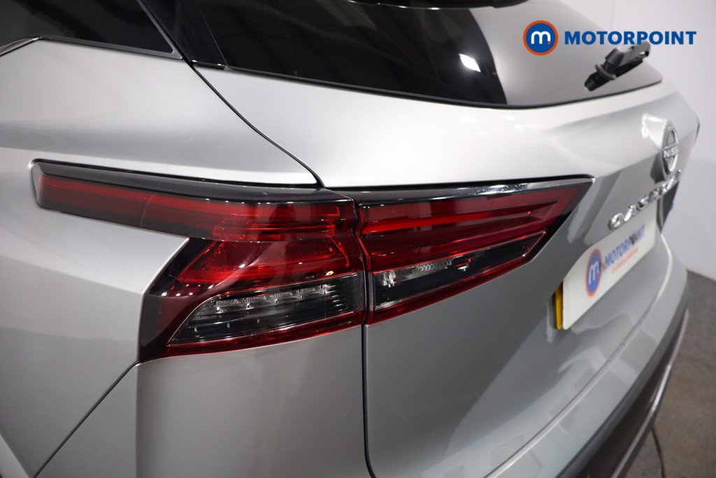Nissan Qashqai Tekna Automatic Petrol-Electric Hybrid SUV - Stock Number (1561850) - 27th supplementary image