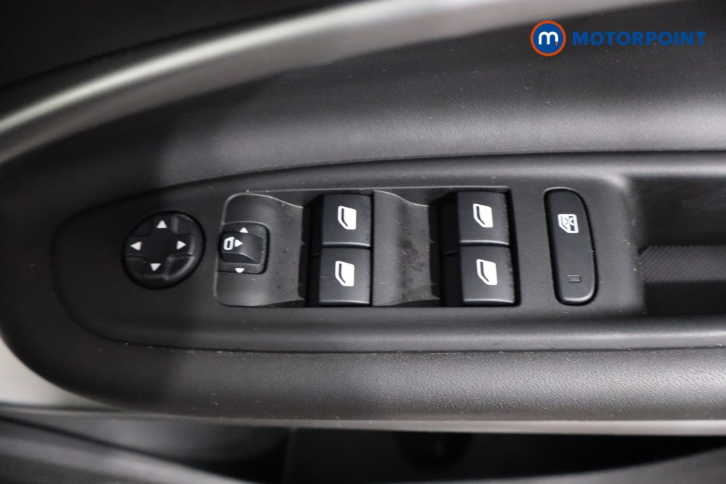 Jeep Avenger Summit Automatic Electric SUV - Stock Number (1559878) - 18th supplementary image