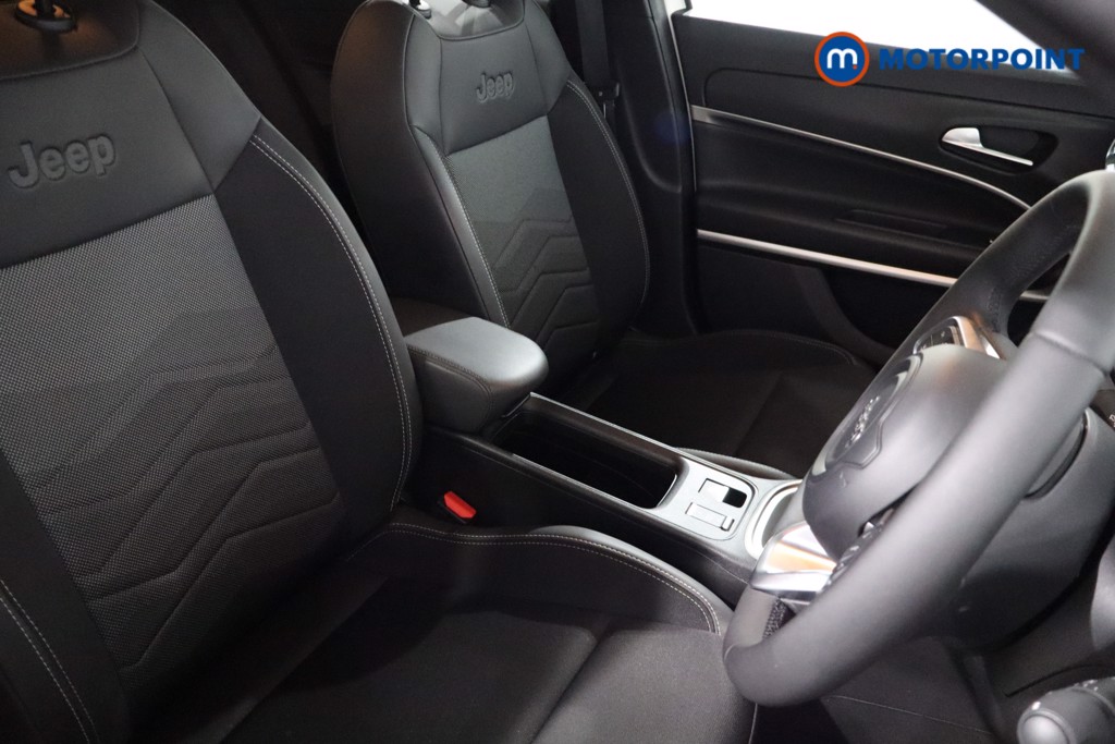 Jeep Avenger Summit Automatic Electric SUV - Stock Number (1559878) - 20th supplementary image
