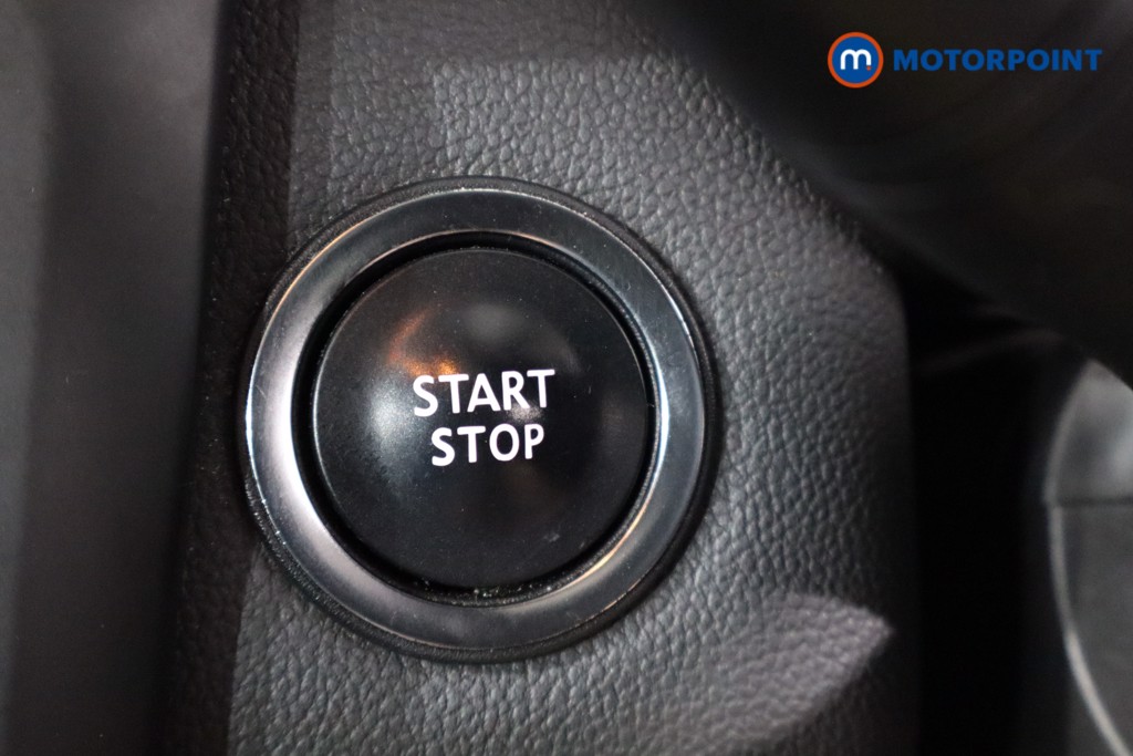 Renault Kadjar Dynamique Nav Manual Petrol SUV - Stock Number (1560054) - 13th supplementary image
