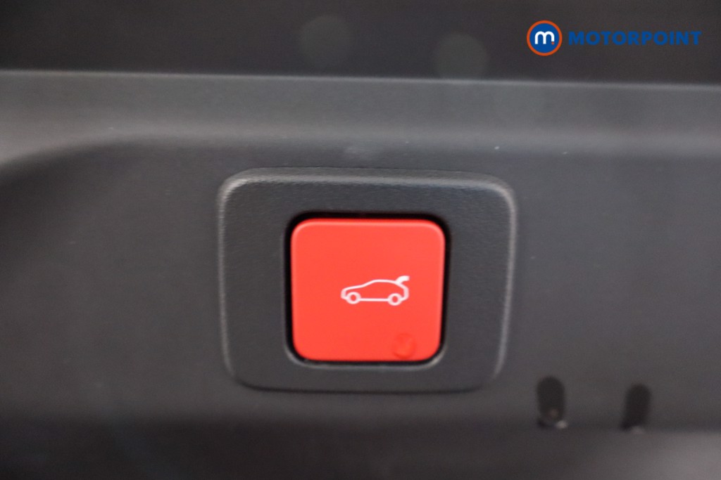 Peugeot 3008 GT Automatic Electric SUV - Stock Number (1560542) - 30th supplementary image