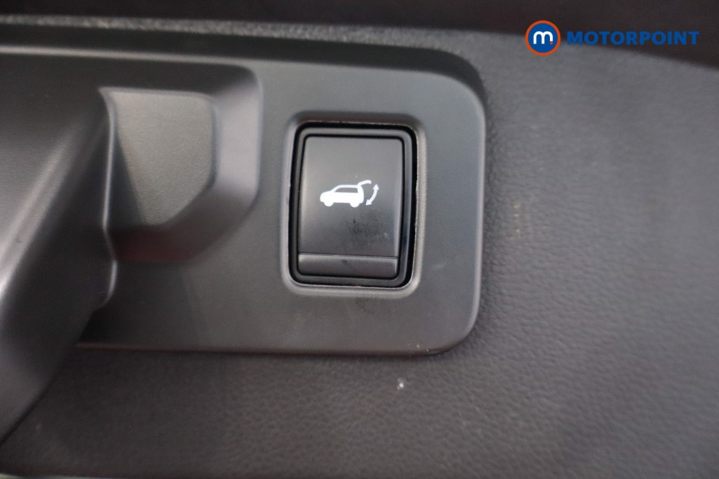 Renault Austral Techno Esprit Alpine Automatic Petrol-Electric Hybrid SUV - Stock Number (1561477) - 32nd supplementary image