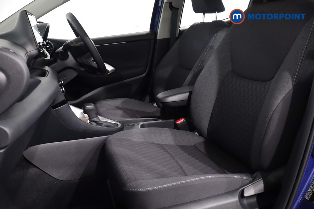 Toyota Yaris Icon Automatic Petrol-Electric Hybrid Hatchback - Stock Number (1561488) - 4th supplementary image