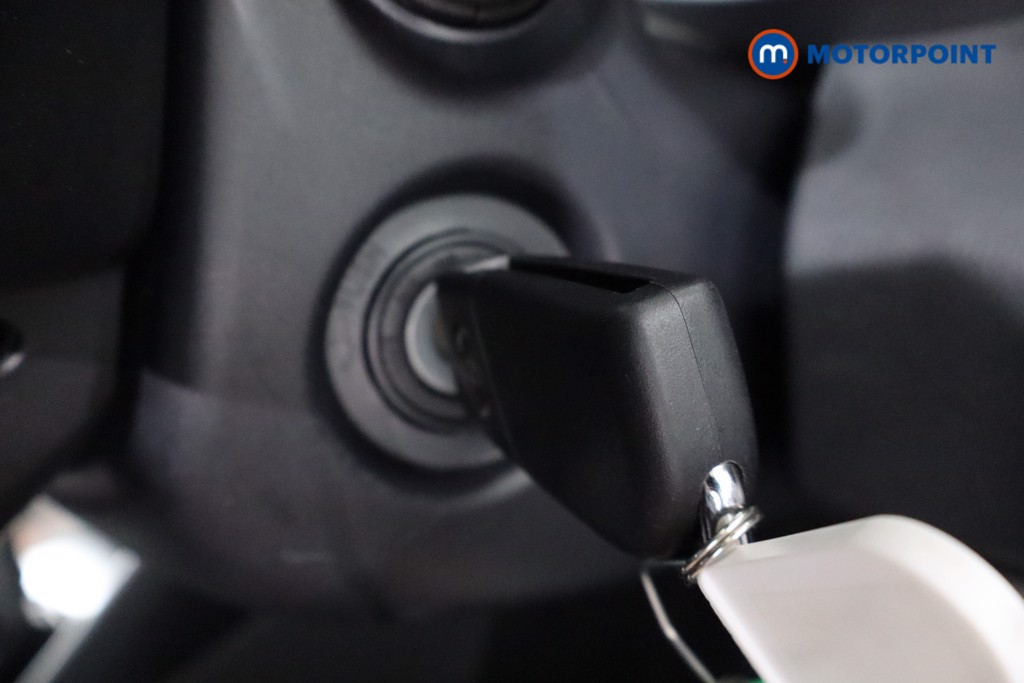 Toyota Yaris Icon Automatic Petrol-Electric Hybrid Hatchback - Stock Number (1561488) - 13th supplementary image