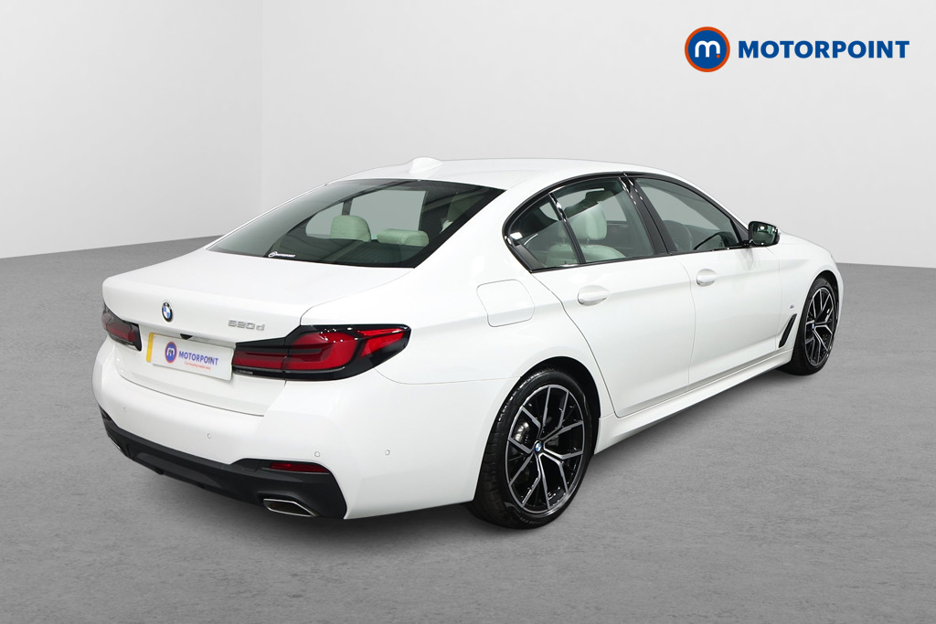 BMW 5 Series M Sport Automatic Diesel Saloon - Stock Number (1561502) - Drivers side rear corner