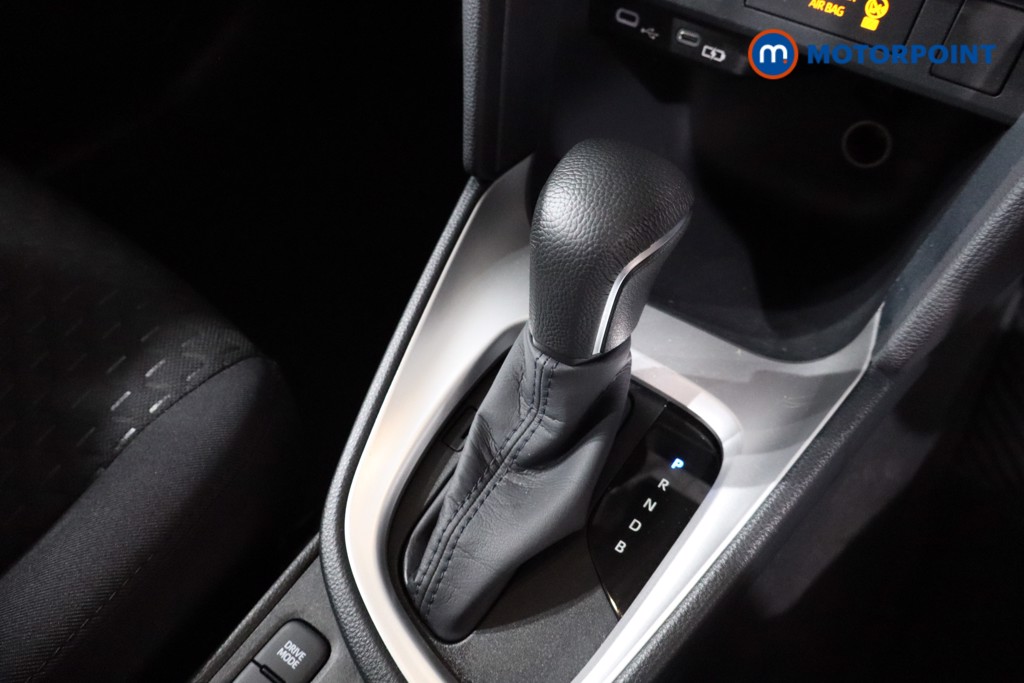 Toyota Yaris Cross Icon Automatic Petrol-Electric Hybrid Estate - Stock Number (1561815) - 14th supplementary image