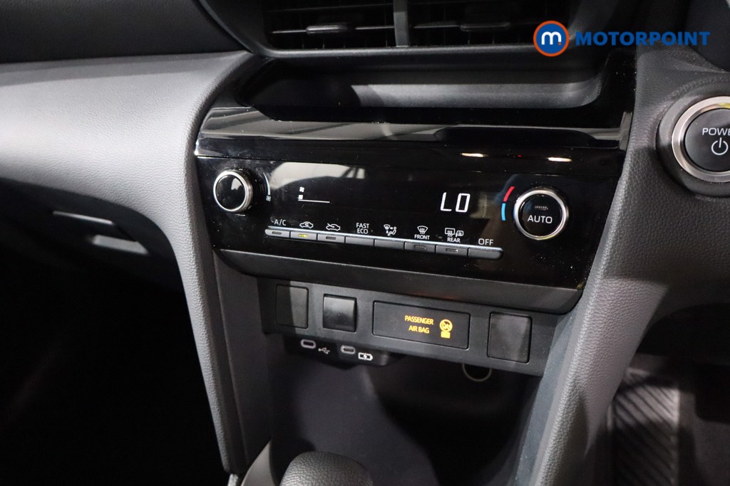 Toyota Yaris Cross Icon Automatic Petrol-Electric Hybrid Estate - Stock Number (1561815) - 15th supplementary image