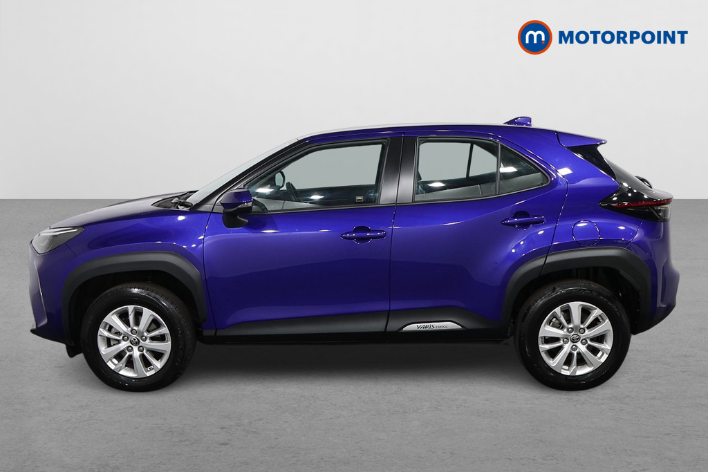 Toyota Yaris Cross Icon Automatic Petrol-Electric Hybrid Estate - Stock Number (1561815) - Passenger side