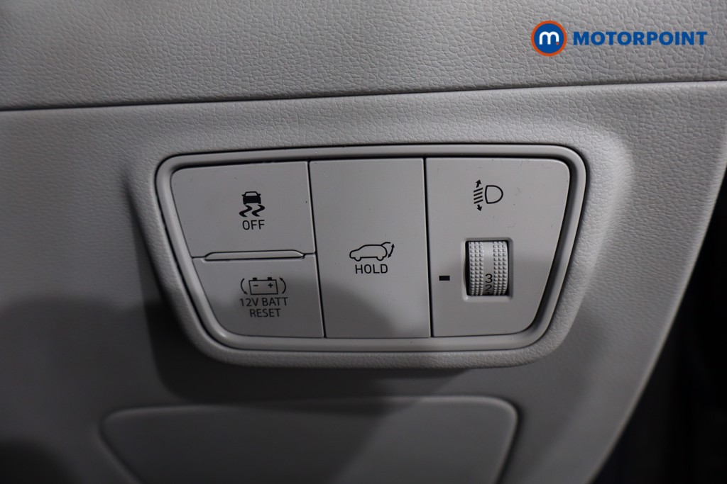 Hyundai Tucson Ultimate Automatic Petrol-Electric Hybrid SUV - Stock Number (1562251) - 18th supplementary image