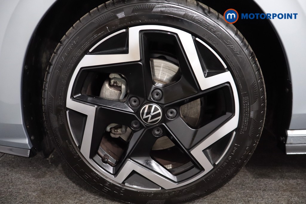 Volkswagen Golf R-Line Manual Petrol Hatchback - Stock Number (1541833) - 11th supplementary image