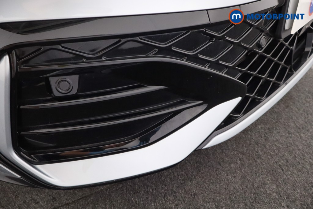 Volkswagen Golf R-Line Manual Petrol Hatchback - Stock Number (1541833) - 23rd supplementary image