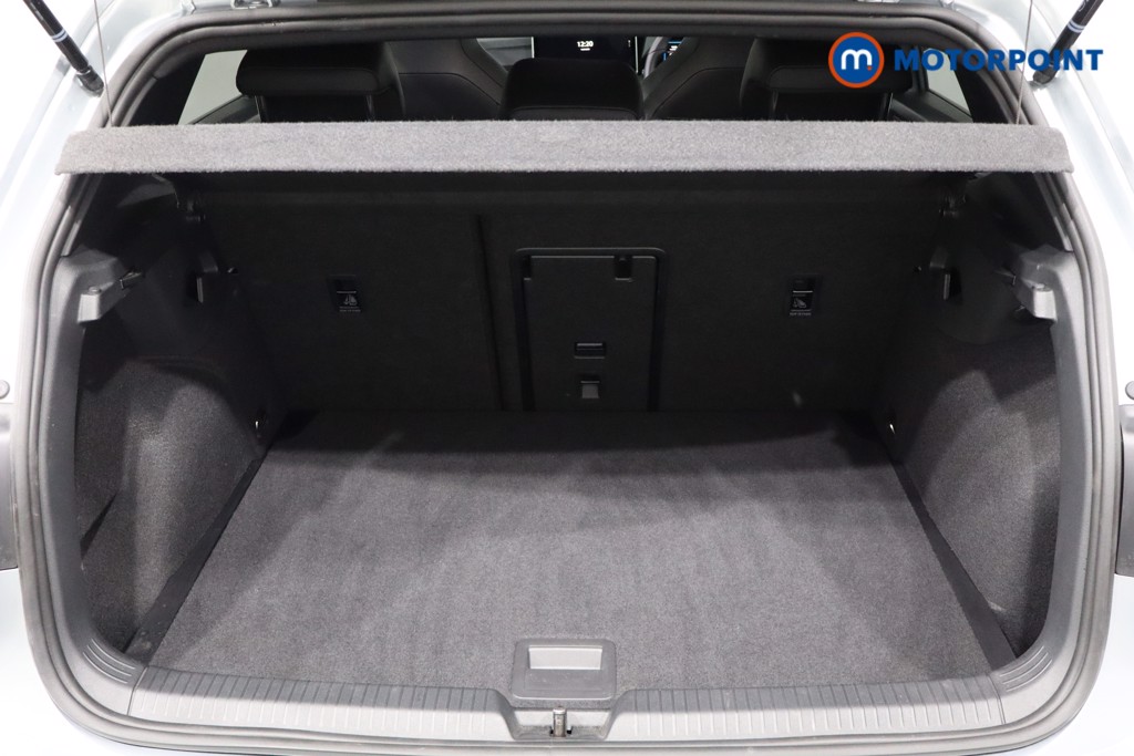 Volkswagen Golf R-Line Manual Petrol Hatchback - Stock Number (1541833) - 33rd supplementary image
