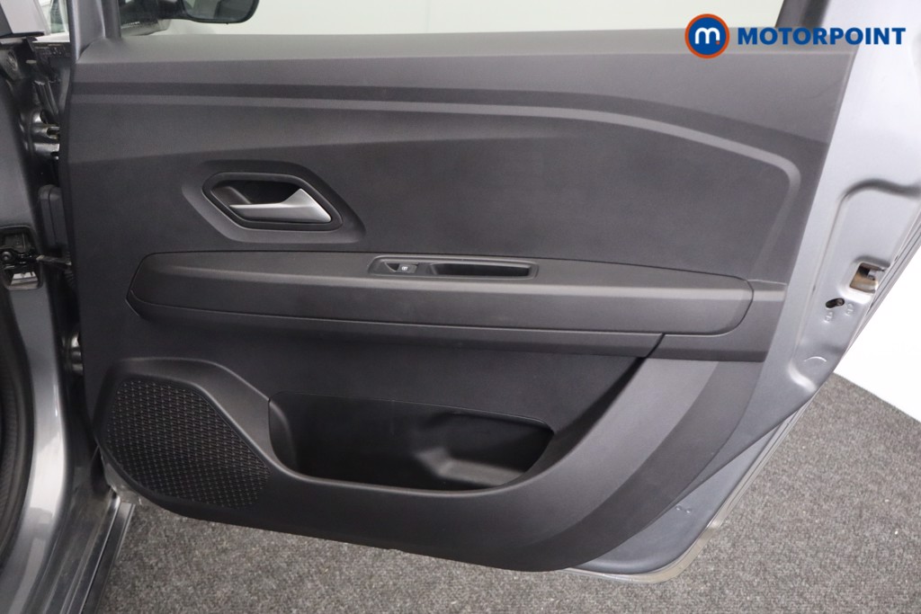 Dacia Jogger Expression Automatic Petrol-Electric Hybrid People Carrier - Stock Number (1543306) - 15th supplementary image
