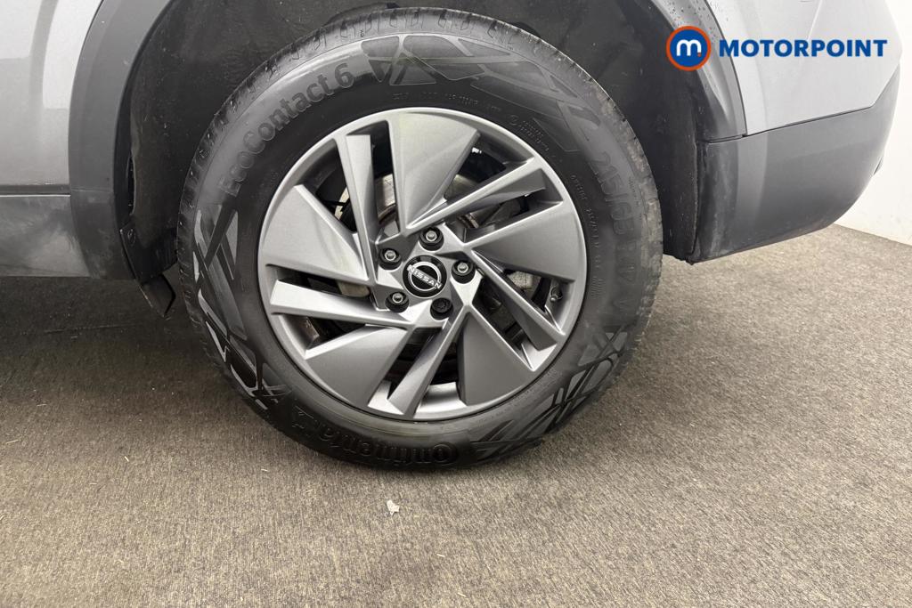 Nissan Qashqai Acenta Premium Automatic Petrol SUV - Stock Number (1547082) - 25th supplementary image