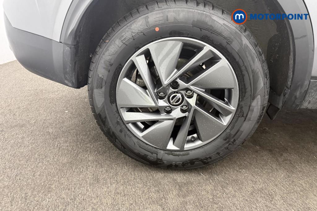 Nissan Qashqai Acenta Premium Automatic Petrol SUV - Stock Number (1547082) - 26th supplementary image