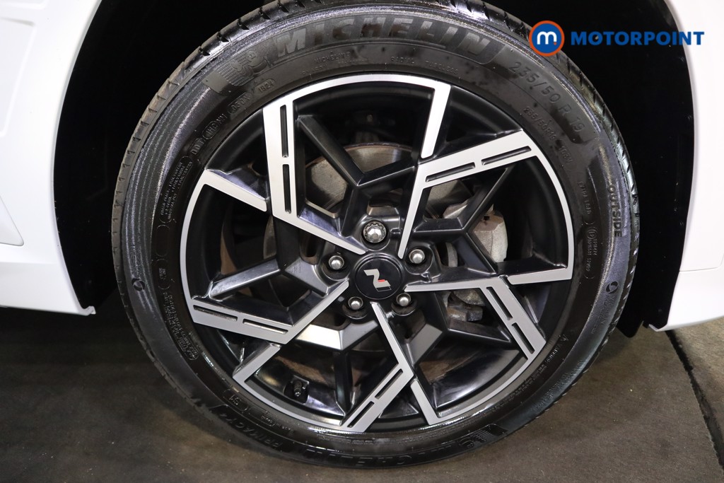 Hyundai Tucson N Line Manual Petrol SUV - Stock Number (1547433) - 17th supplementary image