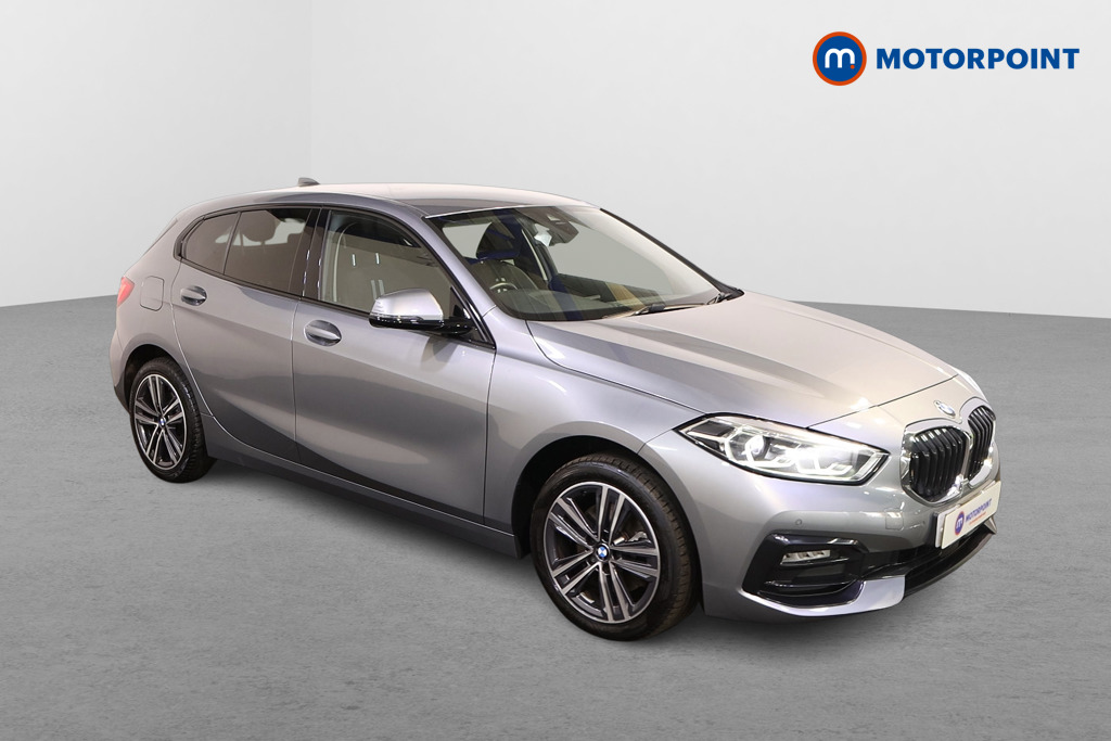 BMW 1 Series Sport Automatic Petrol Hatchback - Stock Number (1553960) - Drivers side front corner