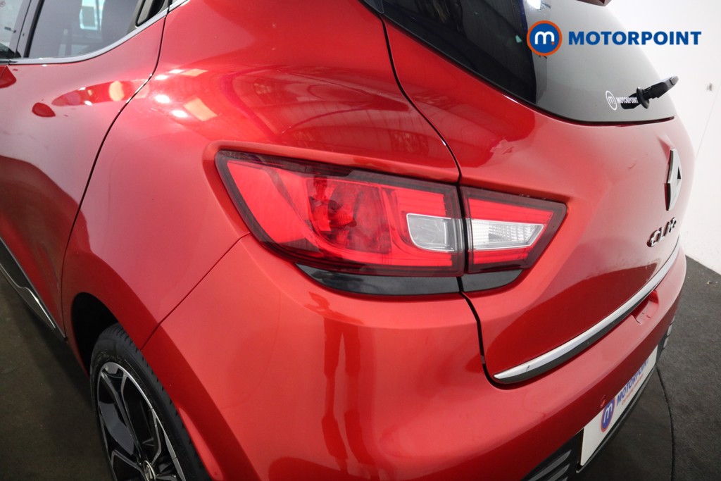 Renault Clio Iconic Manual Petrol Hatchback - Stock Number (1554461) - 19th supplementary image