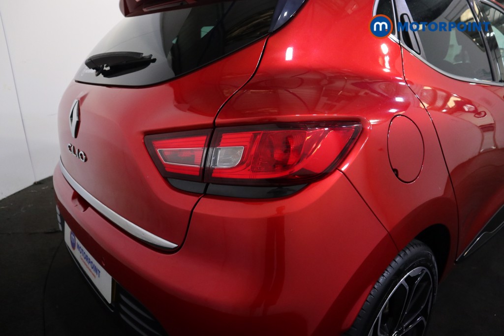 Renault Clio Iconic Manual Petrol Hatchback - Stock Number (1554461) - 20th supplementary image