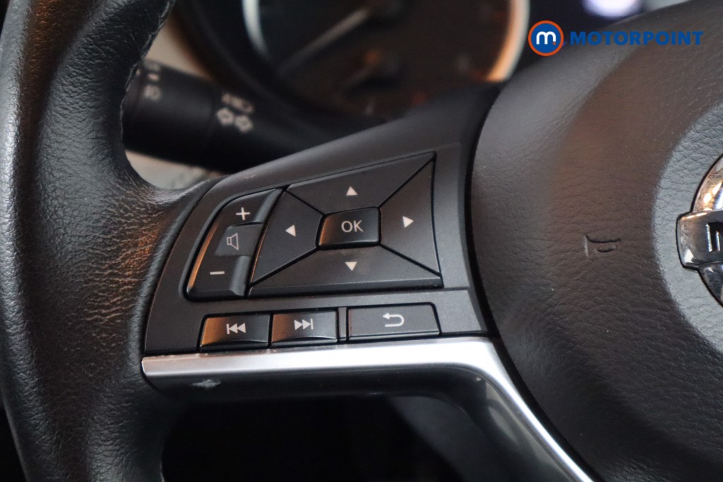 Nissan Micra Tekna Automatic Petrol Hatchback - Stock Number (1554707) - 7th supplementary image