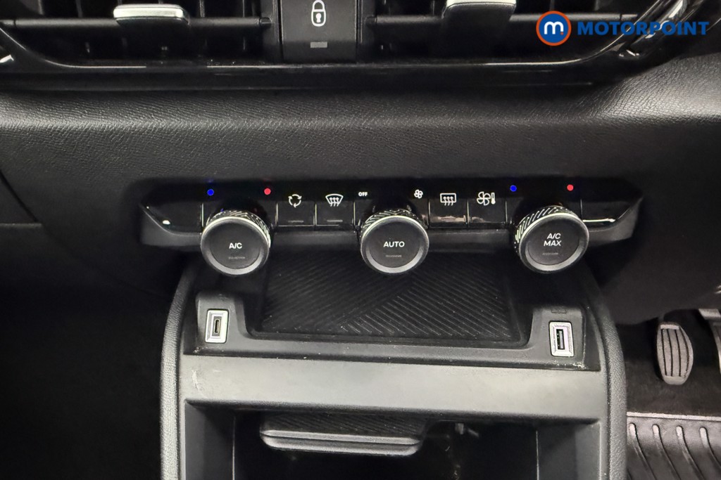 Citroen C4 Sense Manual Petrol Hatchback - Stock Number (1555641) - 10th supplementary image