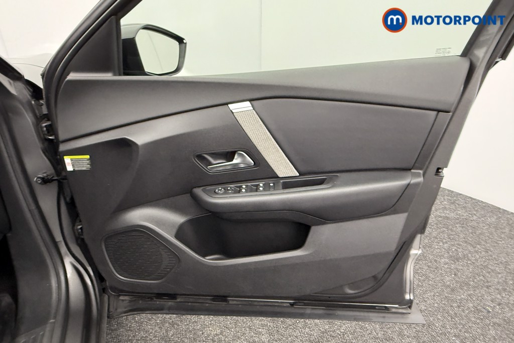 Citroen C4 Sense Manual Petrol Hatchback - Stock Number (1555641) - 15th supplementary image
