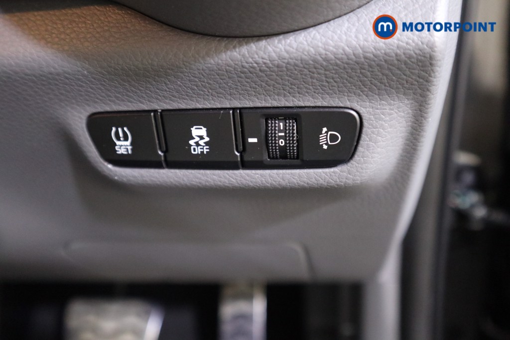 KIA Picanto X-Line S Automatic Petrol Hatchback - Stock Number (1555684) - 9th supplementary image