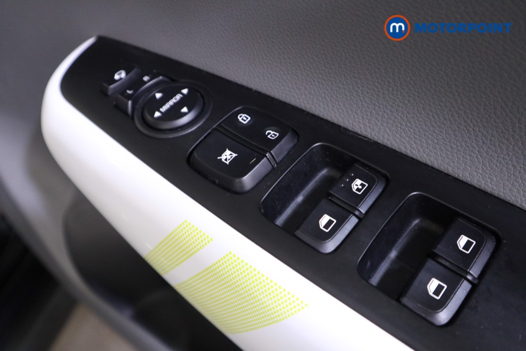 KIA Picanto X-Line S Automatic Petrol Hatchback - Stock Number (1555684) - 10th supplementary image