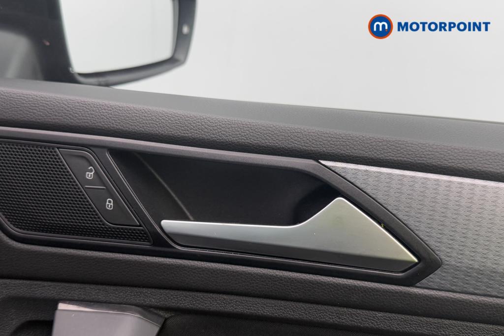 Volkswagen Tiguan Life Manual Petrol SUV - Stock Number (1555697) - 10th supplementary image