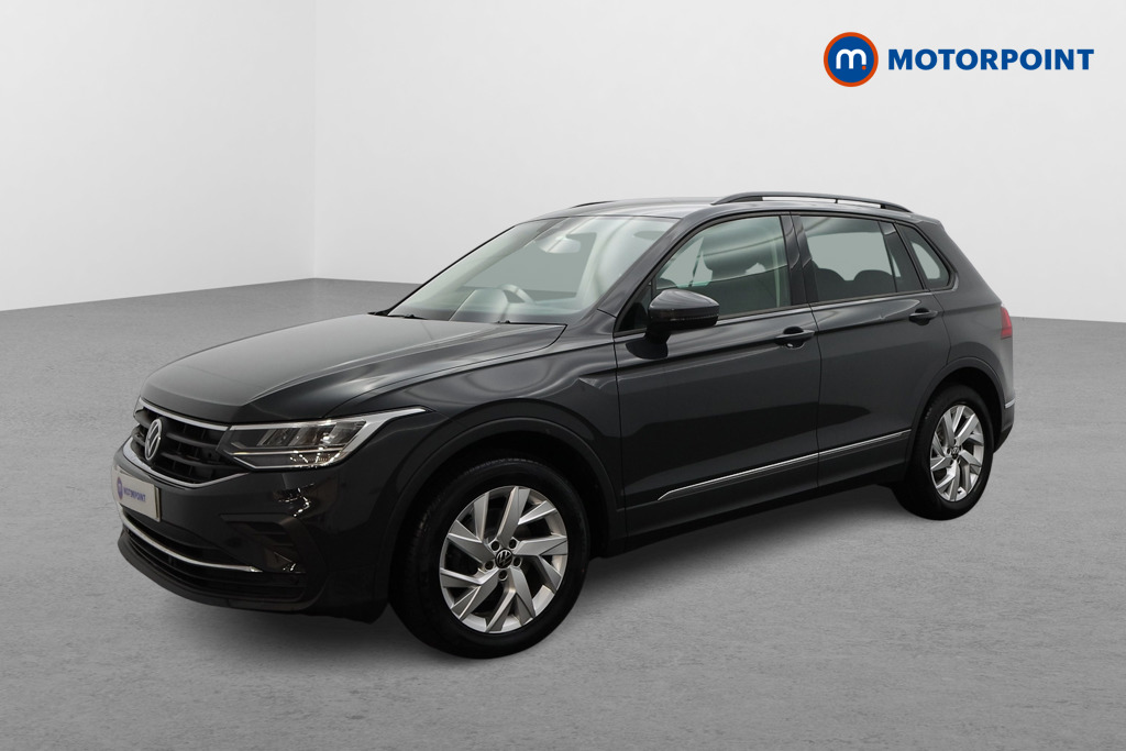 Volkswagen Tiguan Life Manual Petrol SUV - Stock Number (1555697) - Passenger side front corner