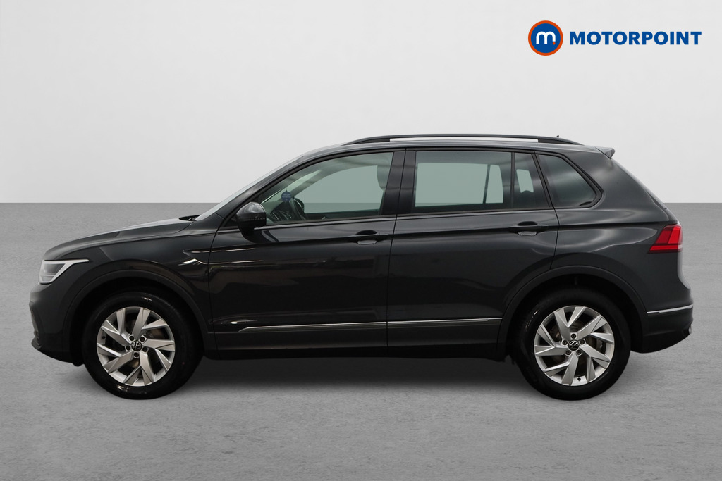 Volkswagen Tiguan Life Manual Petrol SUV - Stock Number (1555697) - Passenger side