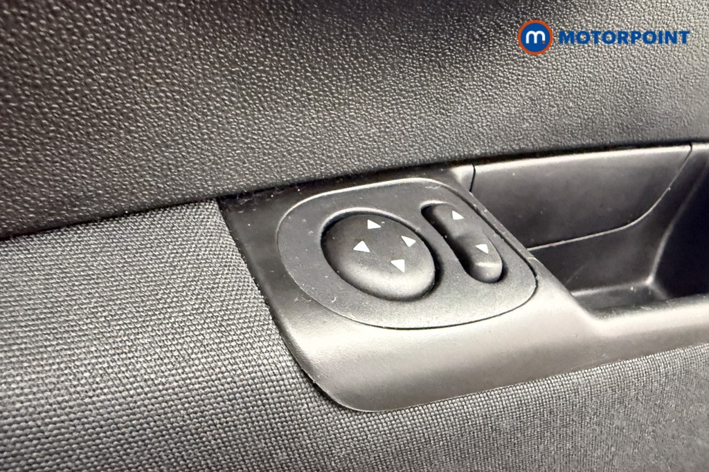 Fiat 500 1.0 Mild Hybrid 3Dr Manual Petrol-Electric Hybrid Hatchback - Stock Number (1556058) - 16th supplementary image