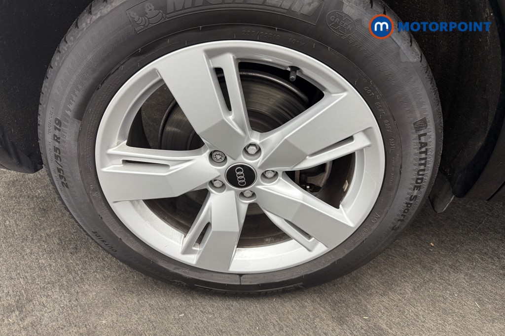 Audi Q5 S Line Automatic Petrol Plug-In Hybrid SUV - Stock Number (1556068) - 23rd supplementary image