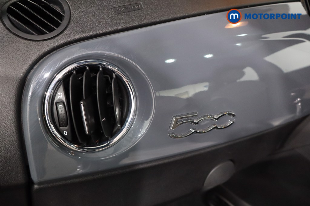 Fiat 500 Dolcevita Manual Petrol-Electric Hybrid Hatchback - Stock Number (1556294) - 19th supplementary image