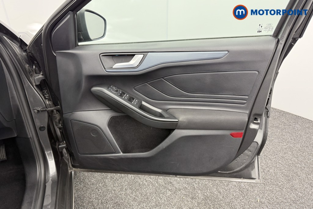 Ford Focus Active X Manual Petrol Hatchback - Stock Number (1556508) - 16th supplementary image