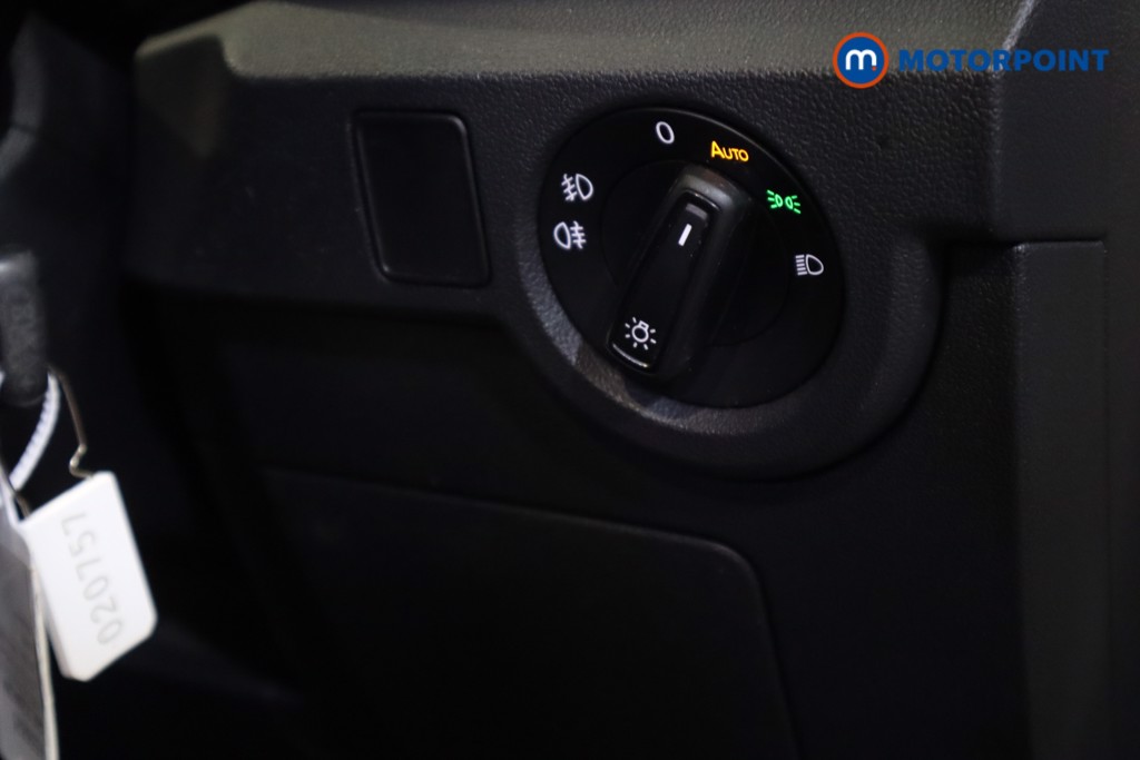 Volkswagen T-Cross Black Edition Manual Petrol SUV - Stock Number (1556825) - 4th supplementary image