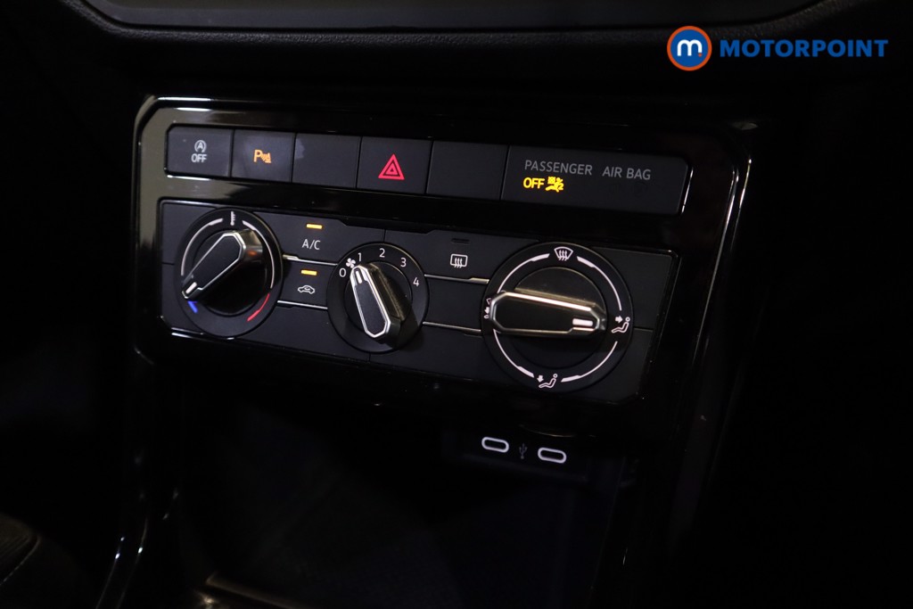 Volkswagen T-Cross Black Edition Manual Petrol SUV - Stock Number (1556825) - 16th supplementary image