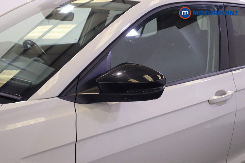 Volkswagen T-Cross Black Edition Manual Petrol SUV - Stock Number (1556825) - 33rd supplementary image