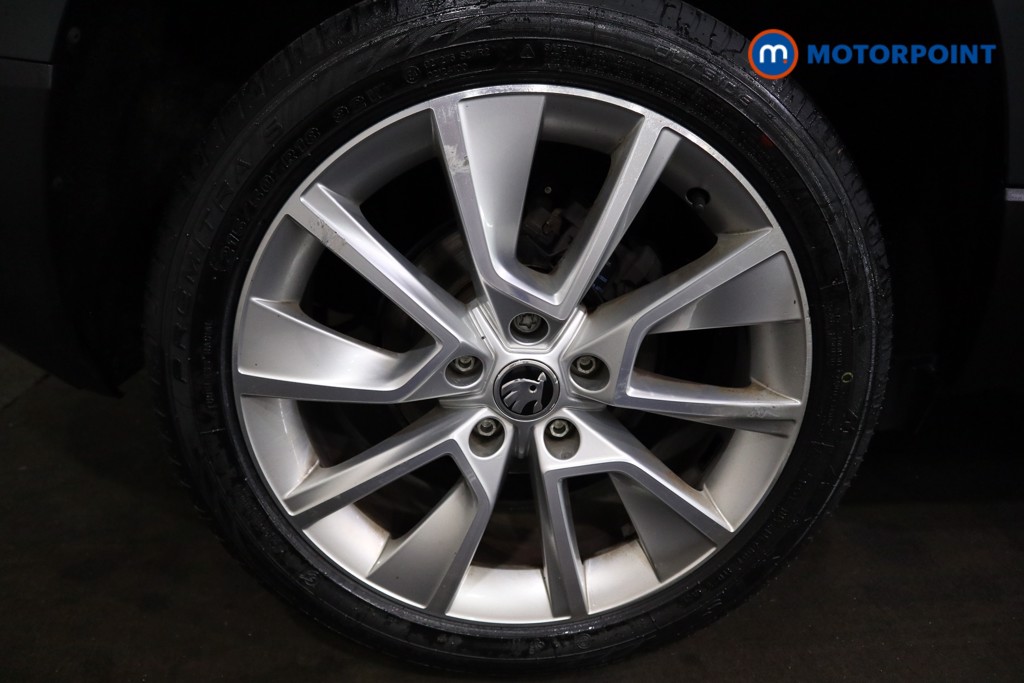 Skoda Karoq Se L Automatic Diesel SUV - Stock Number (1556981) - 15th supplementary image