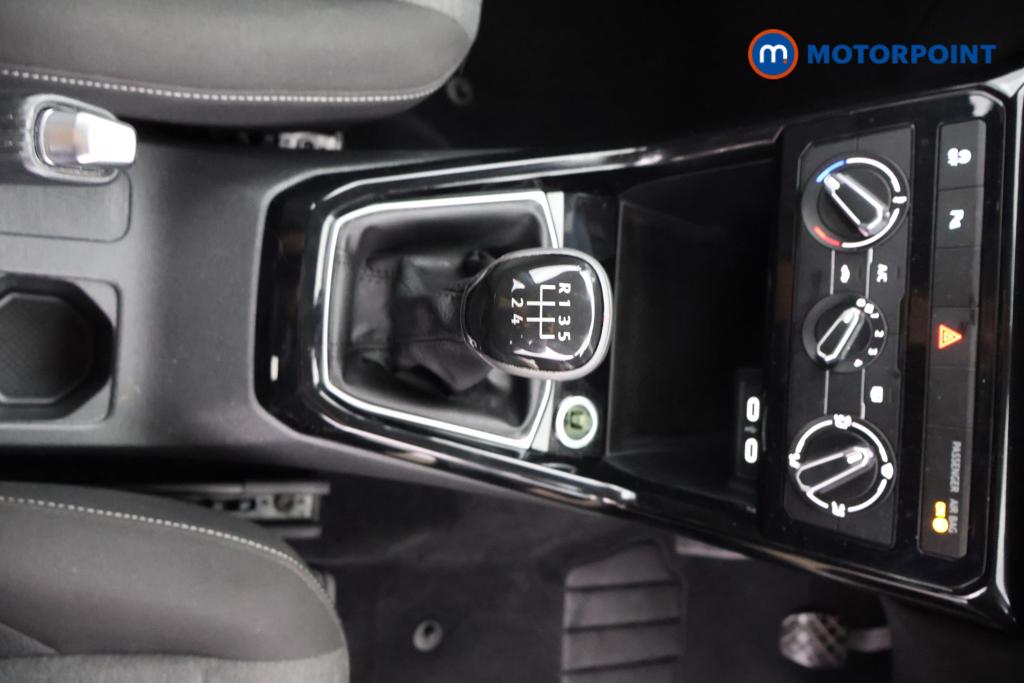 Volkswagen T-Cross Life Manual Petrol SUV - Stock Number (1558280) - 5th supplementary image