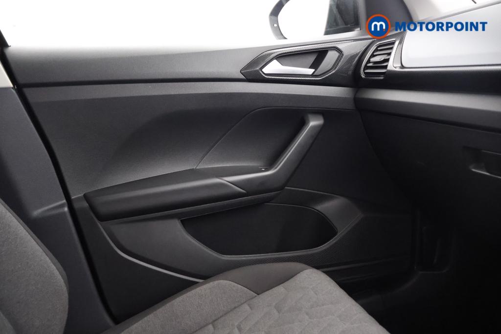 Volkswagen T-Cross Life Manual Petrol SUV - Stock Number (1558280) - 6th supplementary image