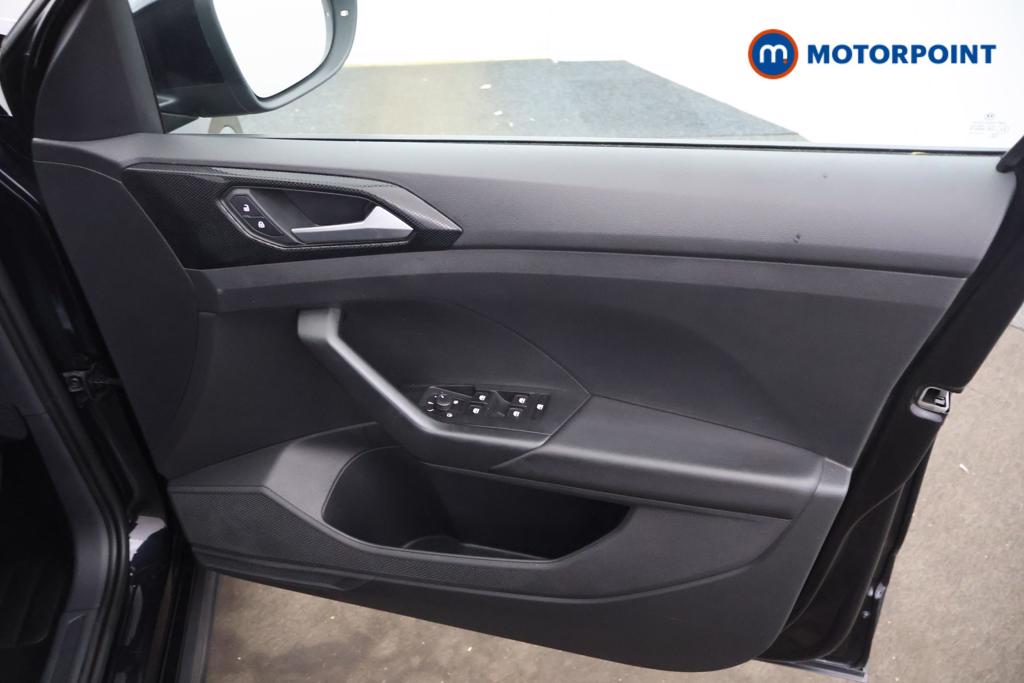 Volkswagen T-Cross Life Manual Petrol SUV - Stock Number (1558280) - 7th supplementary image