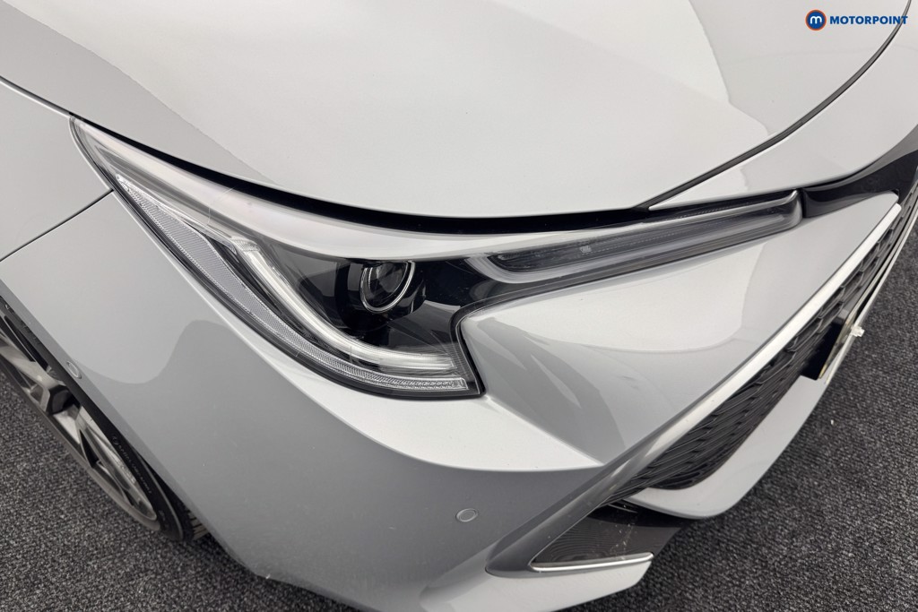 Toyota Corolla Excel Automatic Petrol-Electric Hybrid Hatchback - Stock Number (1558315) - 21st supplementary image