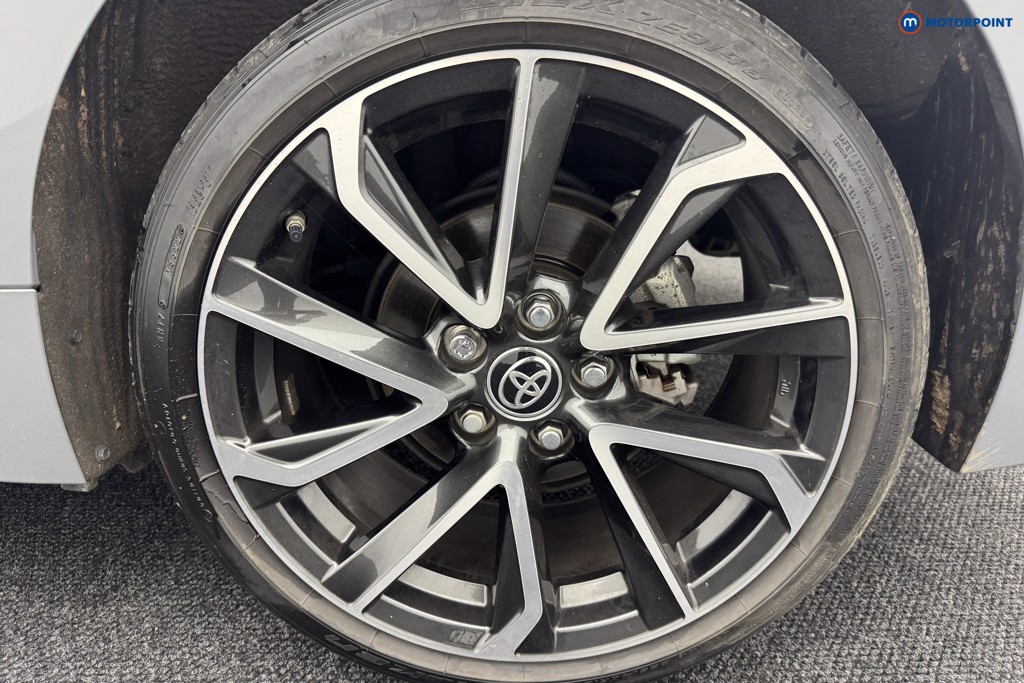 Toyota Corolla Excel Automatic Petrol-Electric Hybrid Hatchback - Stock Number (1558315) - 31st supplementary image